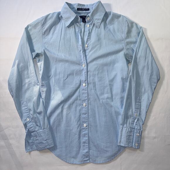 GAP Light Blue Fitted Button-Up Shirt Classic Cotton Blouse Size 0 (Small) - Picture 6 of 6
